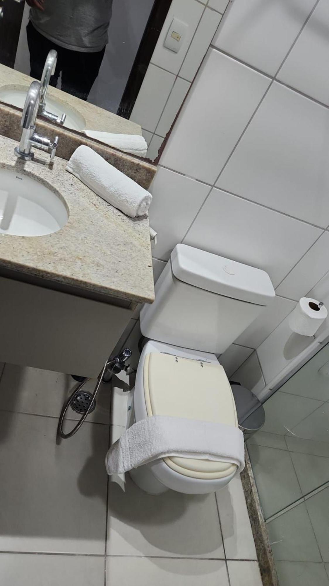 רסיפה Flat 2 Quartos A 100M Da Praia De Boa Viagem מראה חיצוני תמונה
